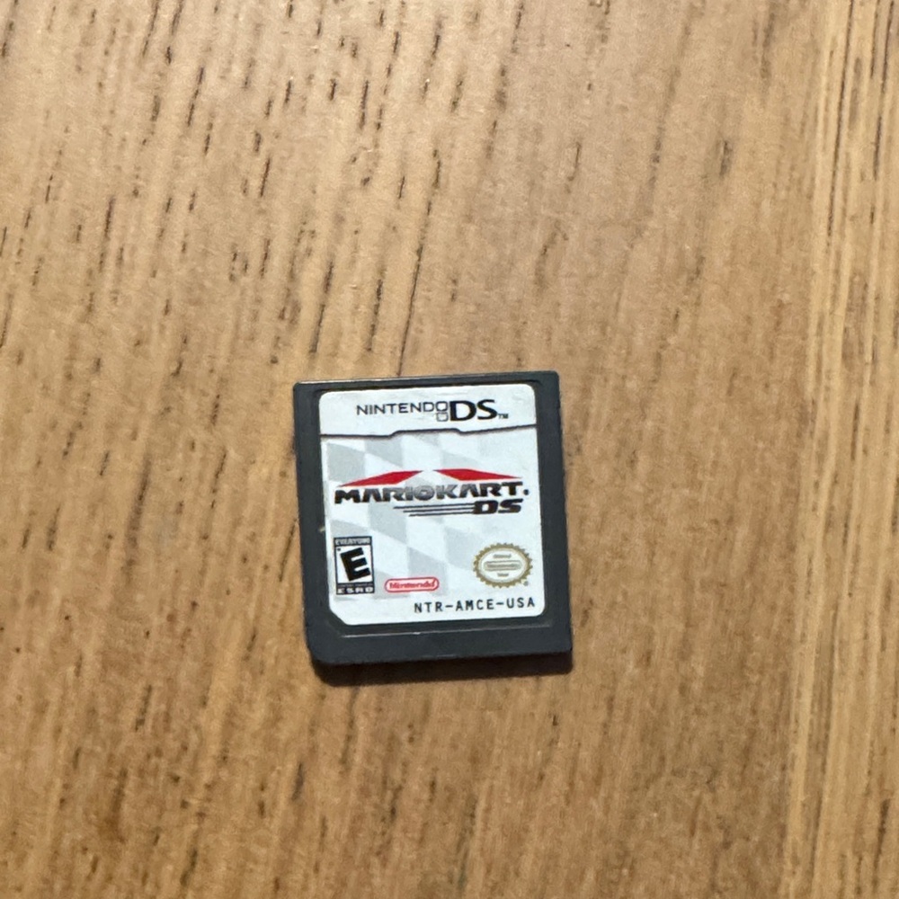 Nintendo DS Game Cartridge - MarioKart DS